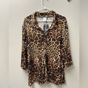 Kim & Co Women’s Cheetah Print Blouse Top